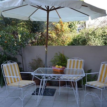 Kalamata Beach Maizonette Ground Floor And Semi-Basement With Yard Εξωτερικό φωτογραφία