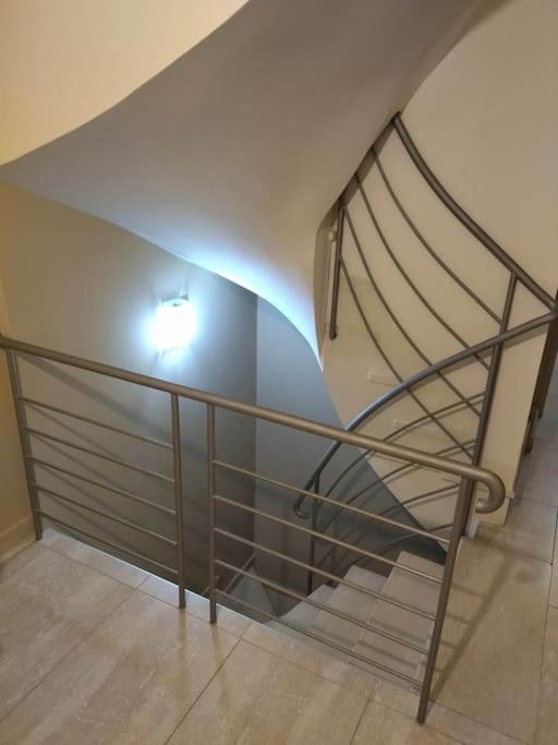 Kalamata Beach Maizonette Ground Floor And Semi-Basement With Yard Εξωτερικό φωτογραφία